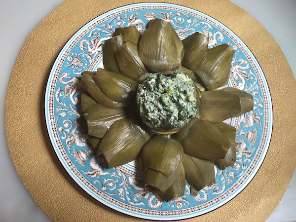 artichoke with creamy spinach dip