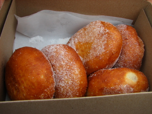 malasadas title=