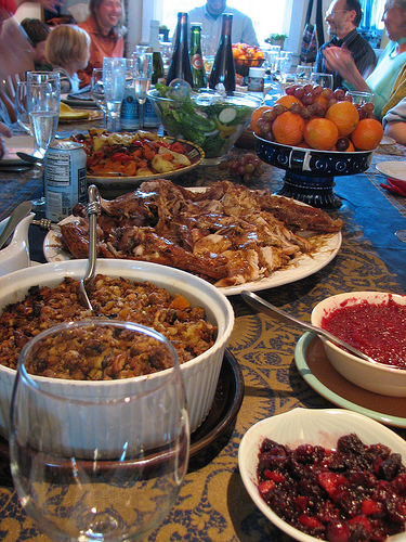 Thanksgiving table